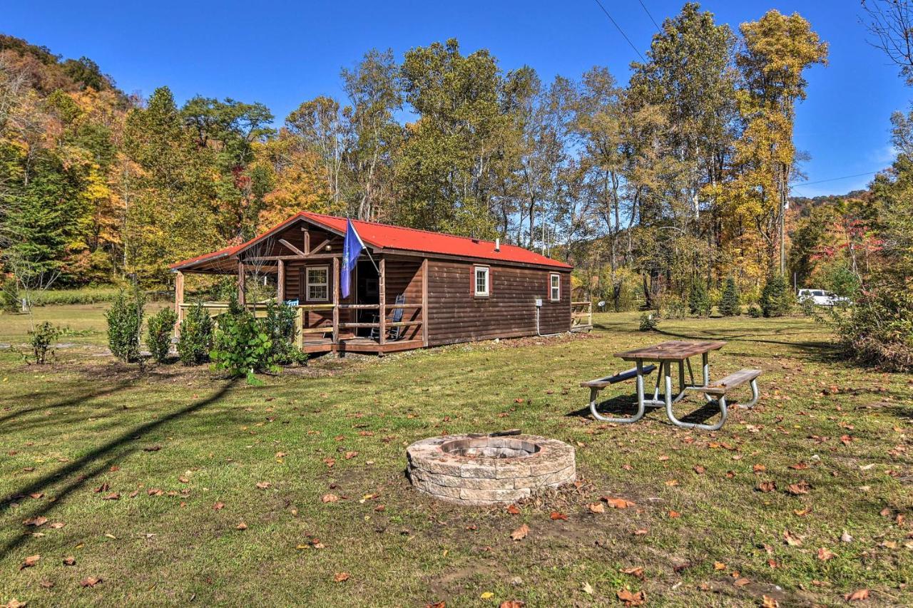 Pet-Friendly Cabin With Fire Pit And River Access! Parsons المظهر الخارجي الصورة